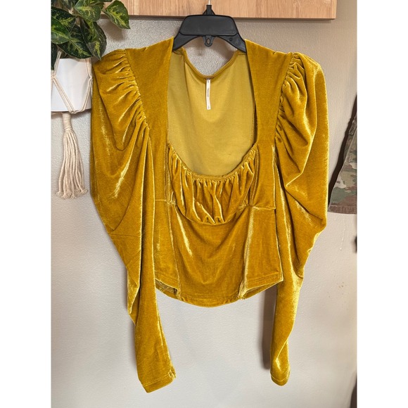 Free People Velvet Puff Sleeve Ruched Sweetheart Neckline Mustard Yellow Size S - Picture 2 of 6